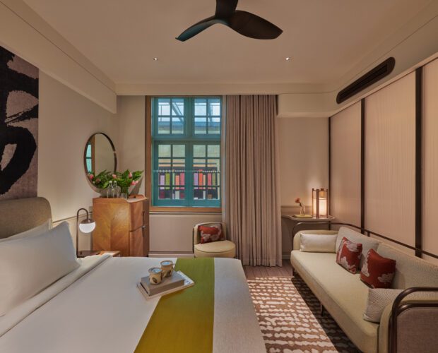 21 Carpenter - Heritage Luxe