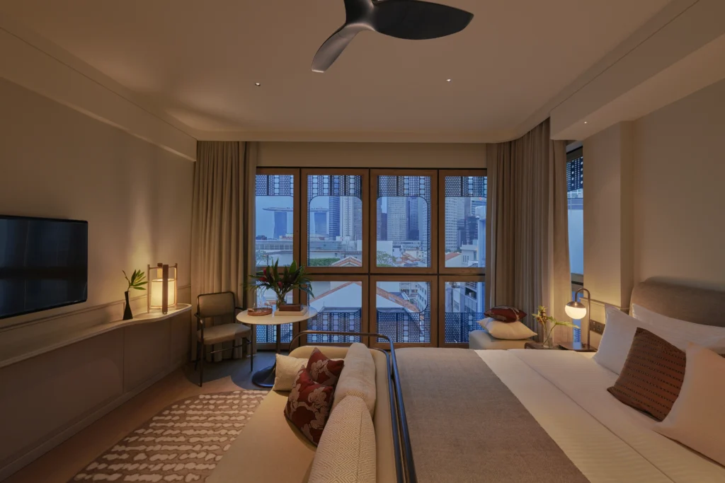 21 Carpenter - Urban Luxe 02